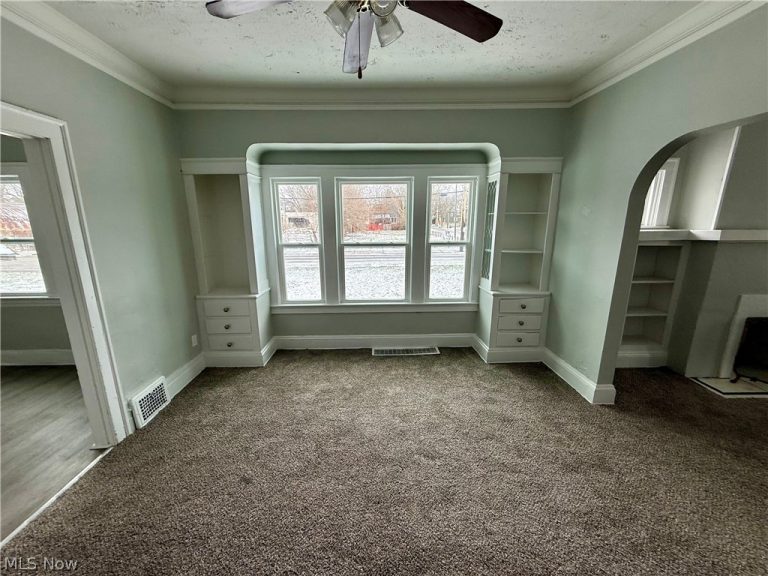 9215 Yale Avenue, Cleveland, OH - Photo 5