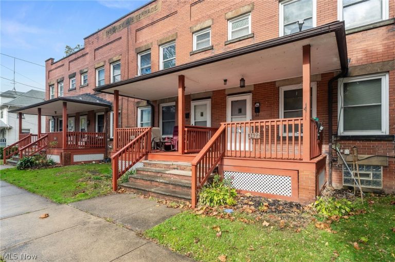 3422 Daisy Avenue, Cleveland, OH - Photo 3