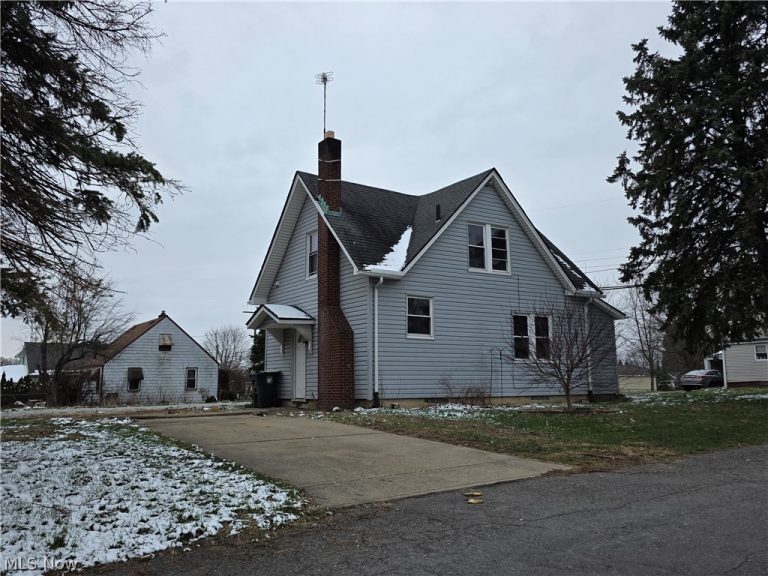 1600 Sandwith Avenue, Canton, OH - Photo 2