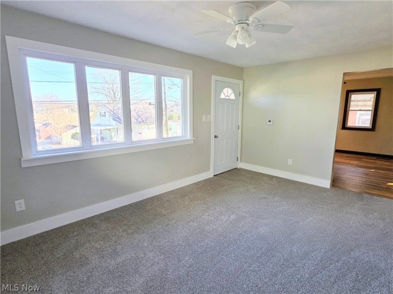 2417 Morningside Avenue, Parkersburg, WV - Photo 3