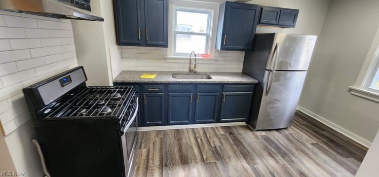 1514 Clermont Road, Cleveland, OH - Photo 4