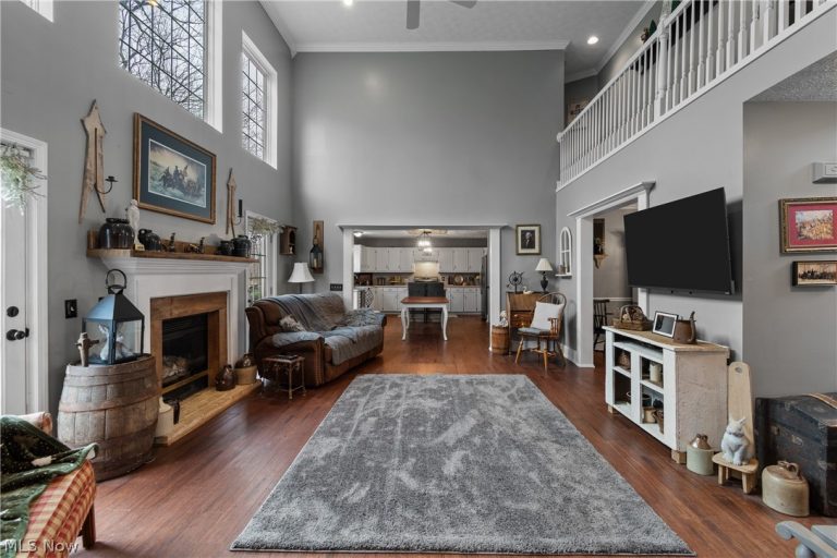 2480 Cyprus Drive, Massillon, OH - Photo 4