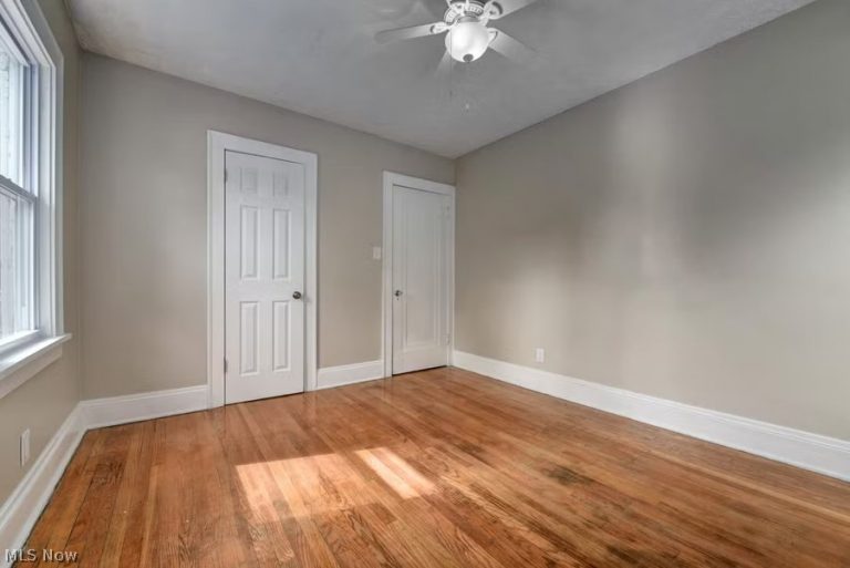 3589 Cedarbrook Road, Cleveland Heights, OH - Photo 8