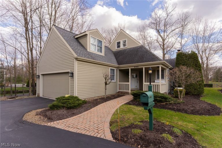 600 The Greens, Howland, OH, 44484