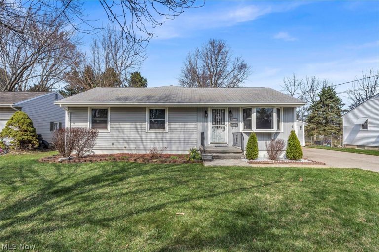 811 Tarry Lane, Amherst, OH, 44001