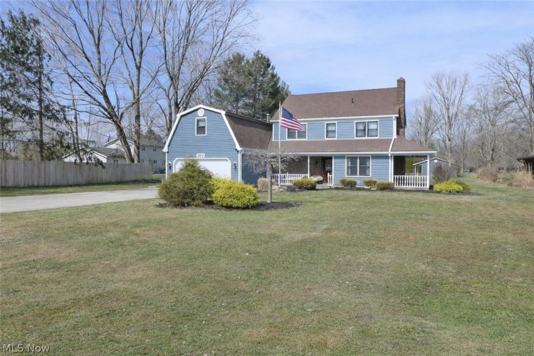 5802 Russia Road, South Amherst, OH, 44001