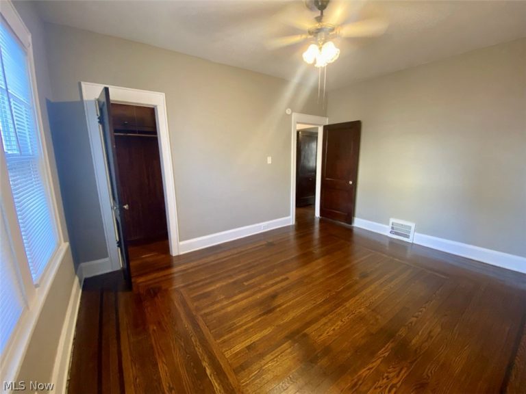 418 Crestwood Avenue #1, Akron, OH - Photo 8