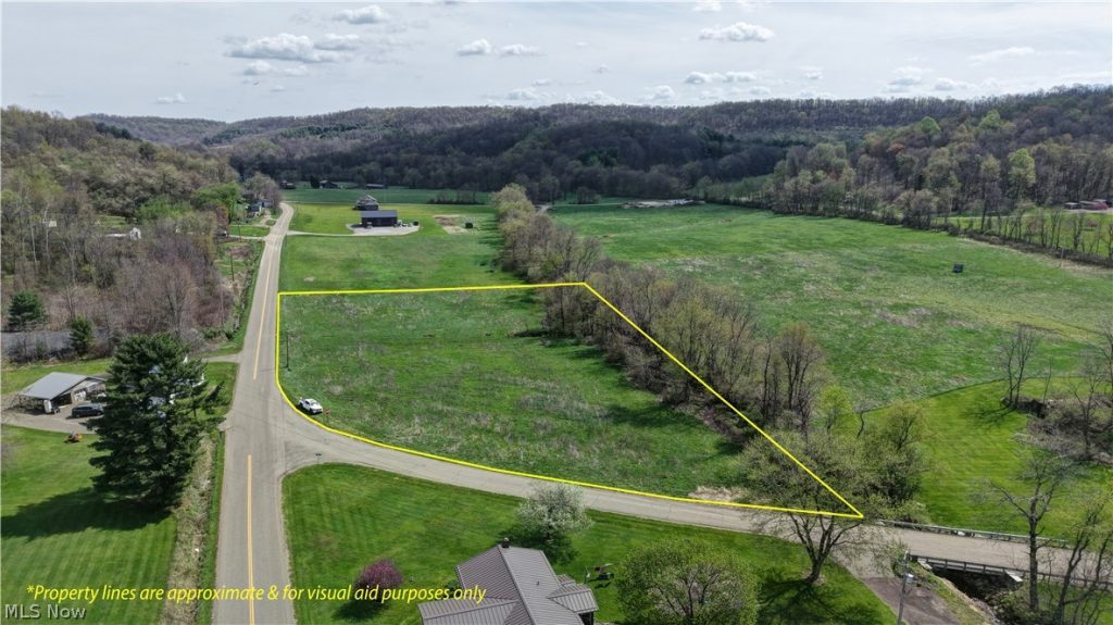 Midvale Mine Road, Dennison, OH
