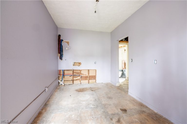 6928 Superior Avenue, Cleveland, OH - Photo 8