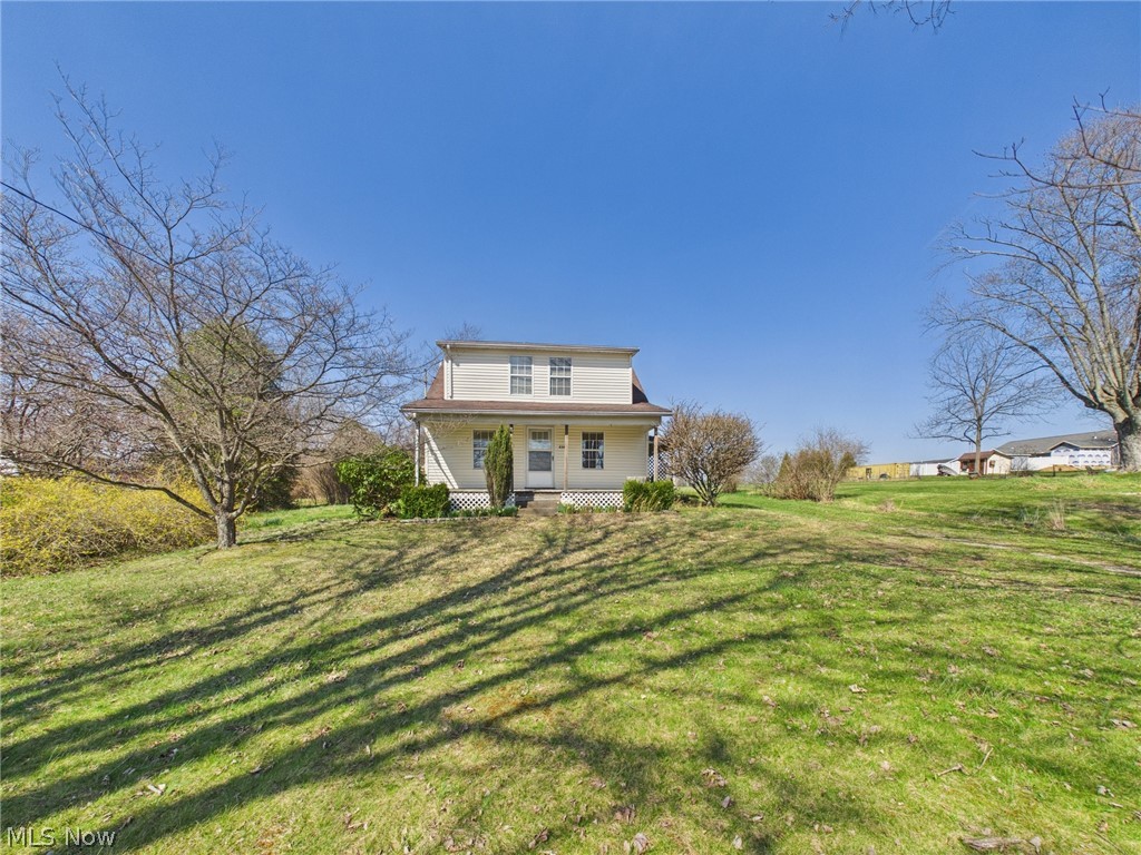 834 Lake Washington Road, Washington, WV
