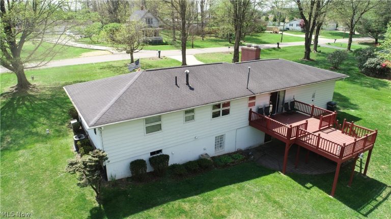 1555 New Gambier Road, Mount Vernon, OH - Photo 2
