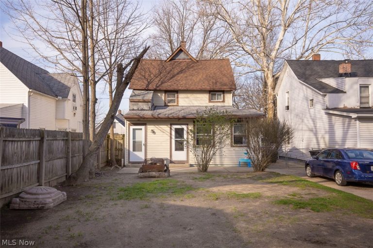 3805 Revere Court, Cleveland, OH - Photo 6