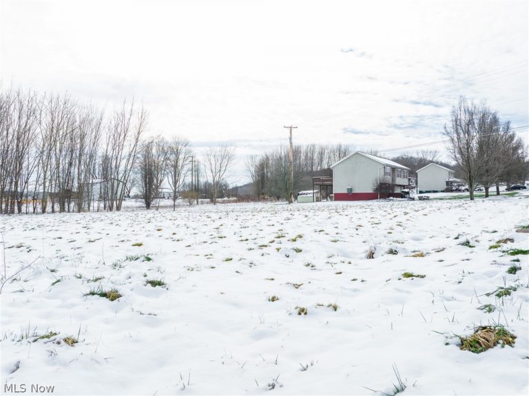 209 Meadowbrook Drive, Byesville, OH - Photo 5