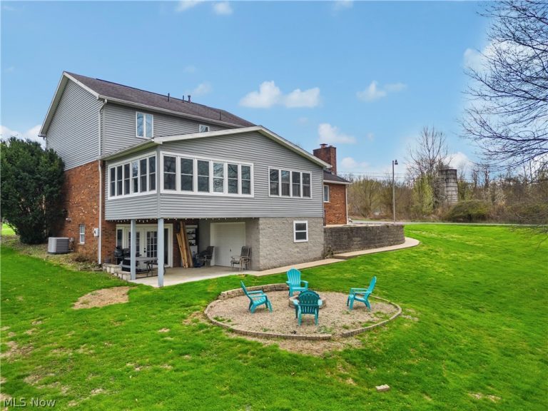 11870 Dupont Road, Washington, WV - Photo 4