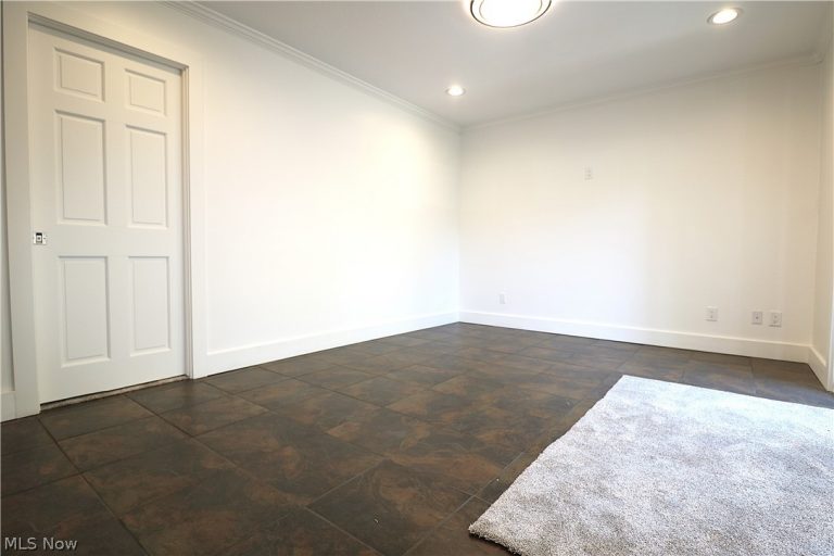 1311 Cleveland Road, Huron, OH - Photo 8