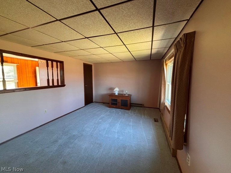 2392 Cherry Hill Road, Wheeling, WV - Photo 2