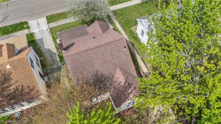 1365 Marcy Street, Akron, OH - Photo 6