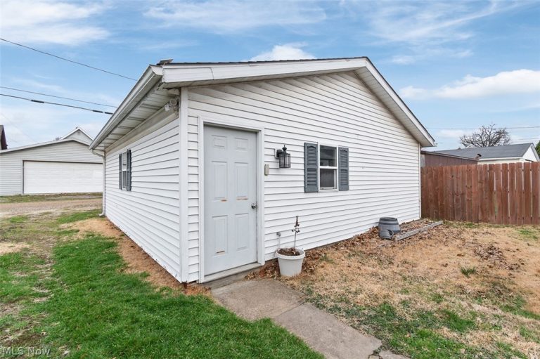 817 7th Street, Massillon, OH - Photo 5