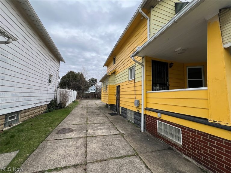 3637 104th Street, Cleveland, OH - Photo 3