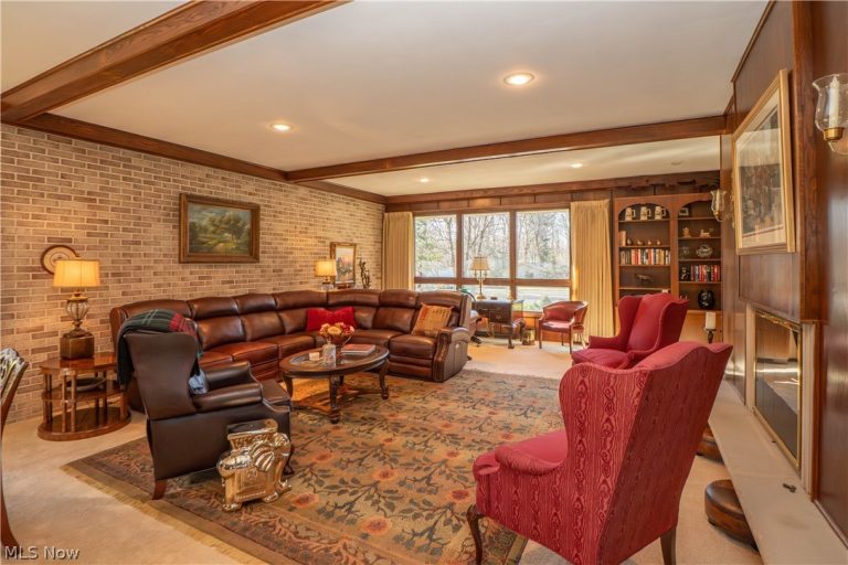 425 Santa Clara Street, Canton, OH - Photo 8