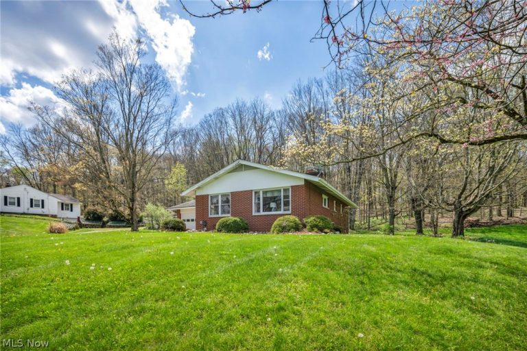 9400 Mennonite Road, Wadsworth, OH - Photo 4