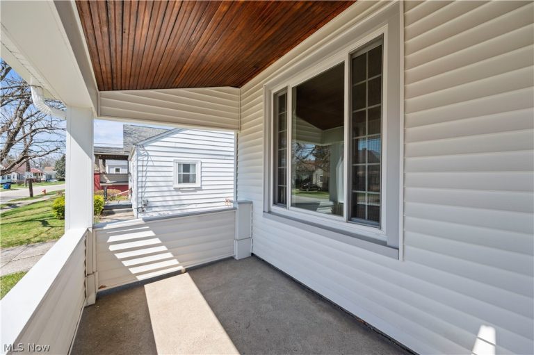 4912 Behrwald Avenue, Cleveland, OH - Photo 3