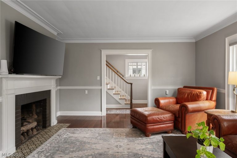 1446 Elbur Avenue, Lakewood, OH - Photo 4