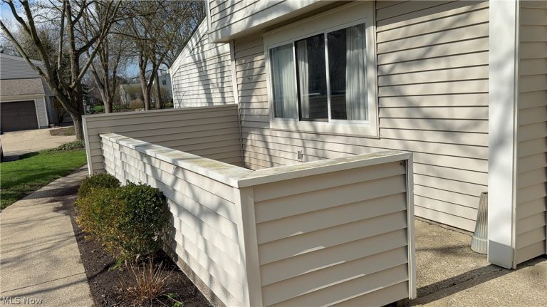 3287 Bay Landing, Westlake, OH - Photo 3