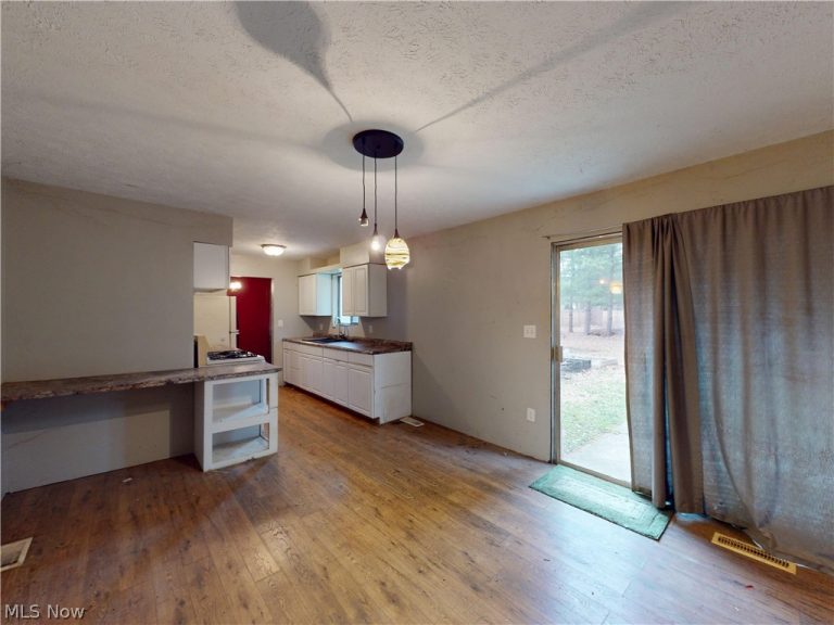 6240 Melshore Drive, Mentor, OH - Photo 6