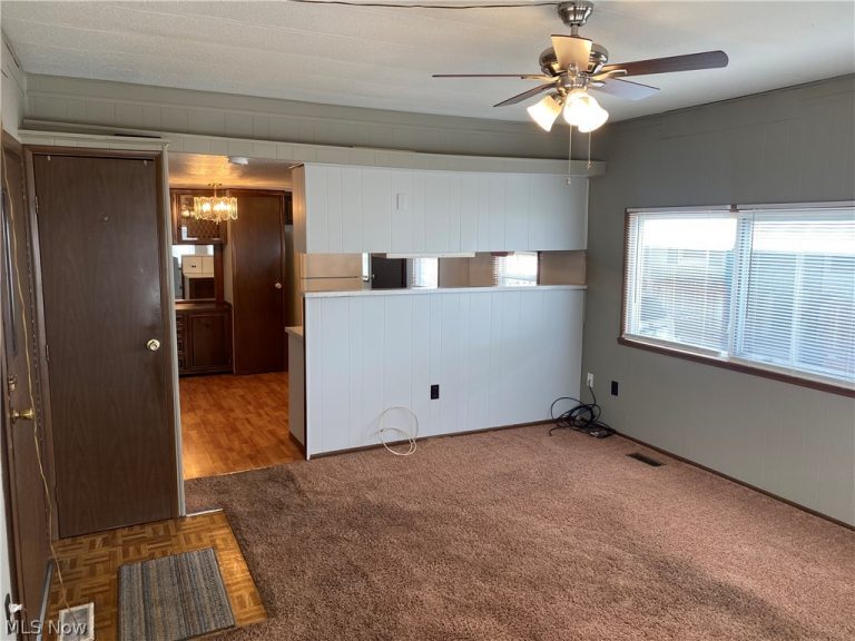 34424 Euclid Avenue #252, Willoughby, OH - Photo 5