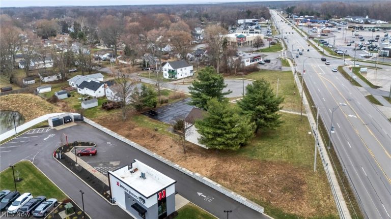 34500 Center Ridge Rd, North Ridgeville, OH - Photo 8