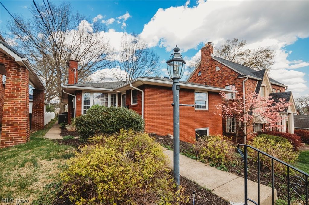 2007 20th Street, Parkersburg, WV