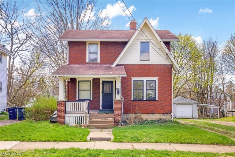 848 Longview Avenue, Akron, OH, 44307