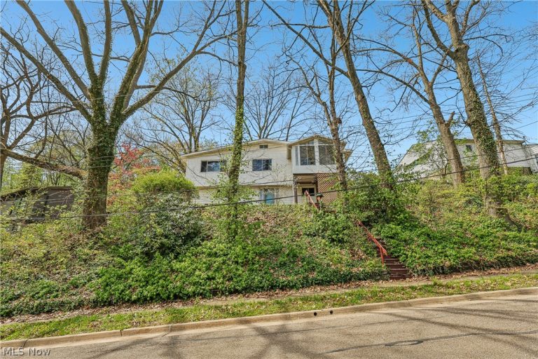2060 6th Street, Akron, OH - Photo 2