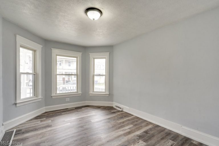 3127 90th Street, Cleveland, OH - Photo 6