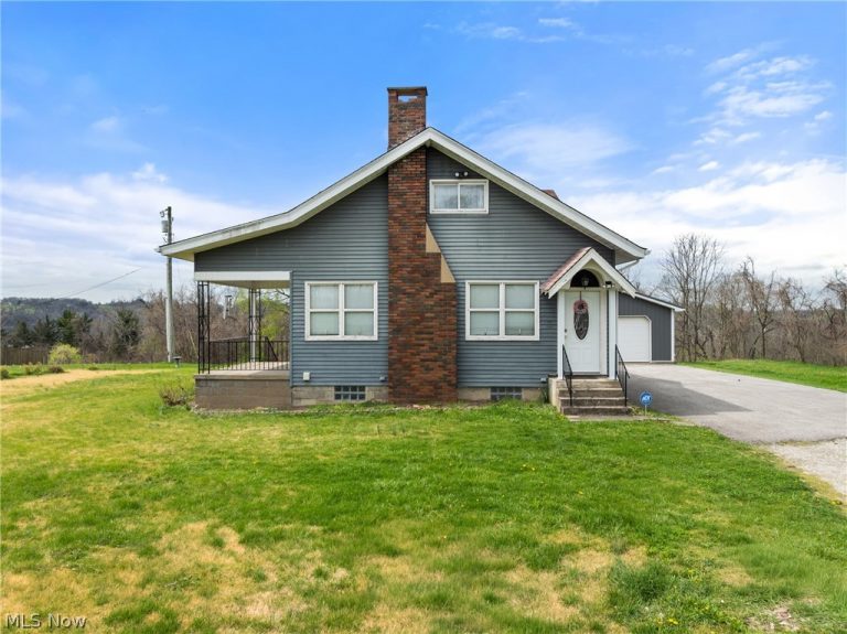 68710 Blaine Chermont Road, Bridgeport, OH - Photo 2