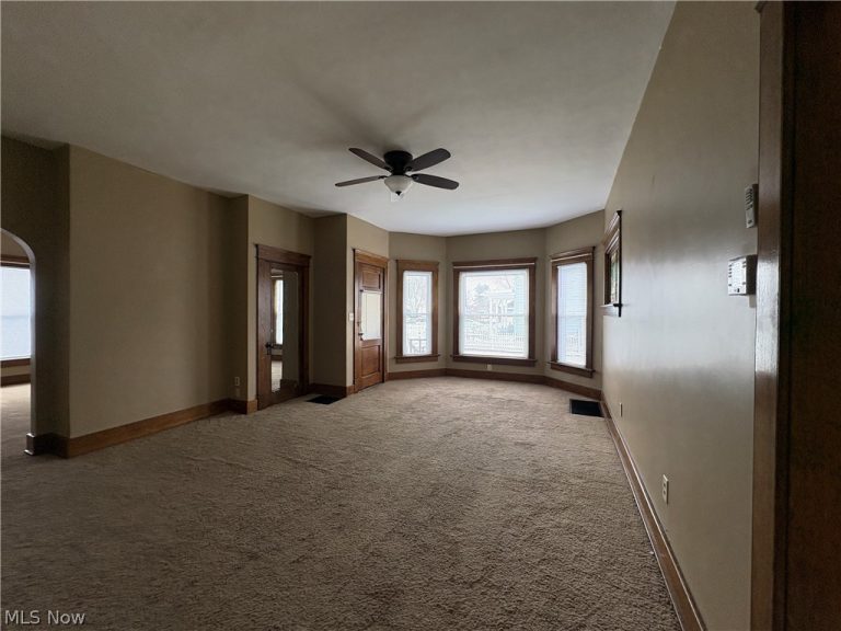 404 3rd Street, New Philadelphia, OH - Photo 6