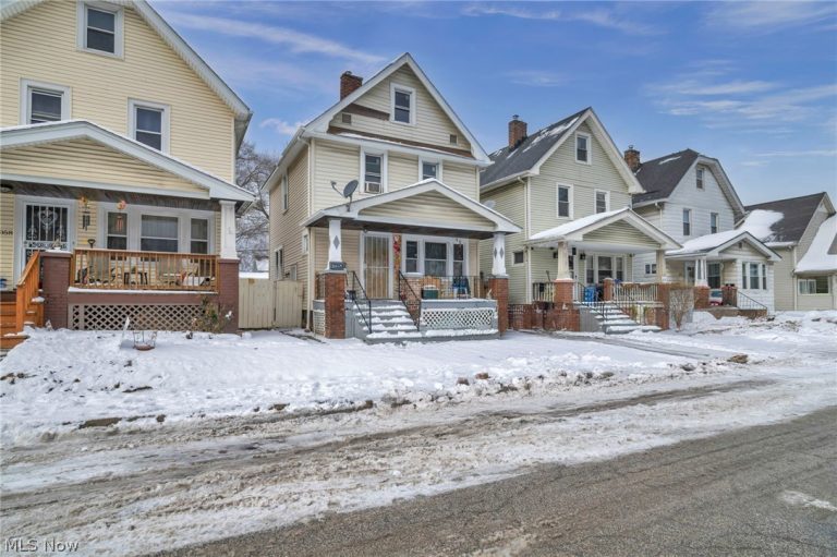 3056 104th Street, Cleveland, OH - Photo 3