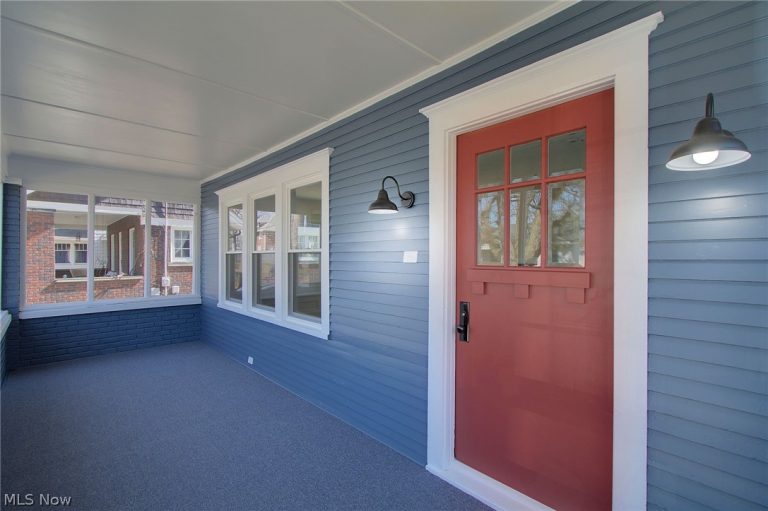 225 Shadyside Court, Alliance, OH - Photo 4