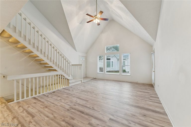 4204 Castle Ridge, Copley, OH - Photo 5