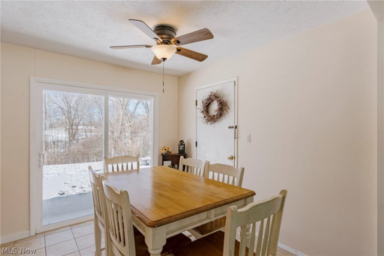 6250 Oxford Court, Bedford Heights, OH - Photo 8