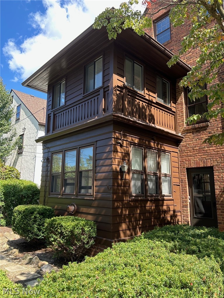 3452 Lynnfield Road, Shaker Heights, OH - Photo 2