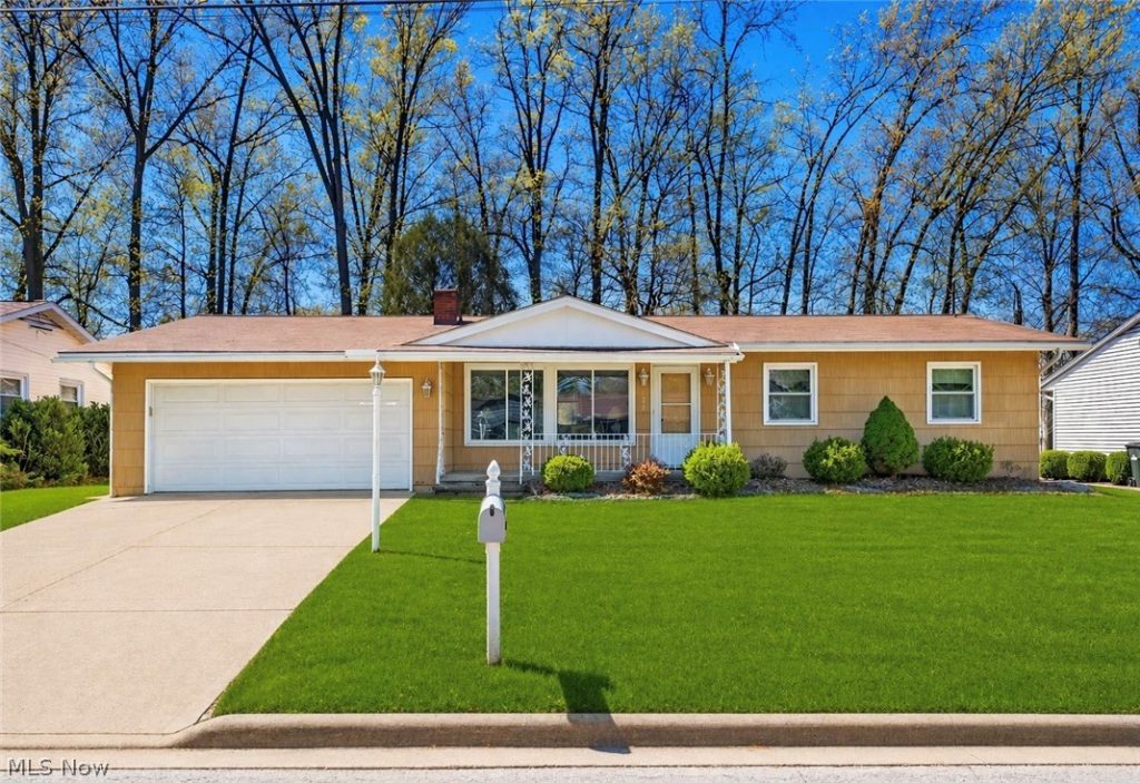 1280 Beechview Drive, Vermilion, OH