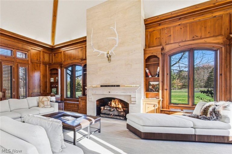 7325 Calley Lane, Novelty, OH - Photo 4