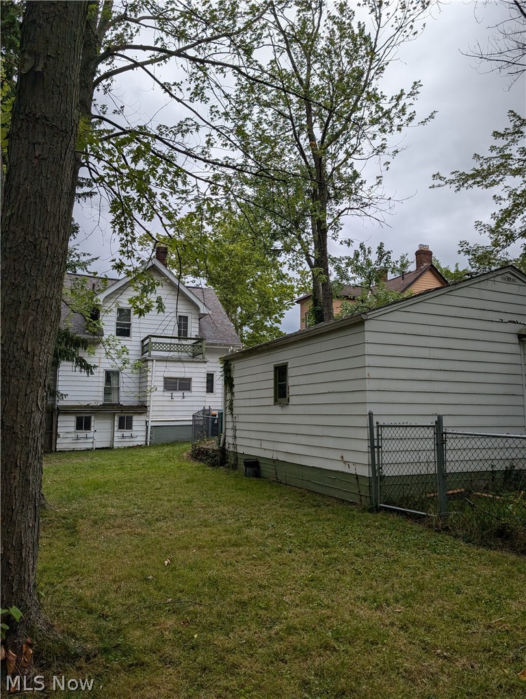 16029 Friend Avenue, Maple Heights, OH - Photo 6