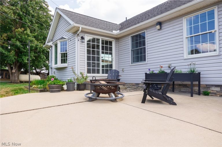 9554 Dover Road, Apple Creek, OH - Photo 8