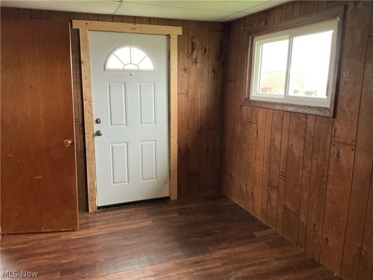 4595 Boggs Road, Zanesville, OH - Photo 6