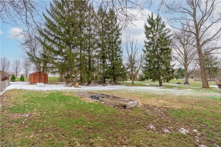 6775 Grove Road, New Franklin, OH - Photo 3