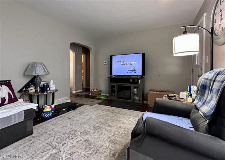 869 Frederick Street, Niles, OH - Photo 4