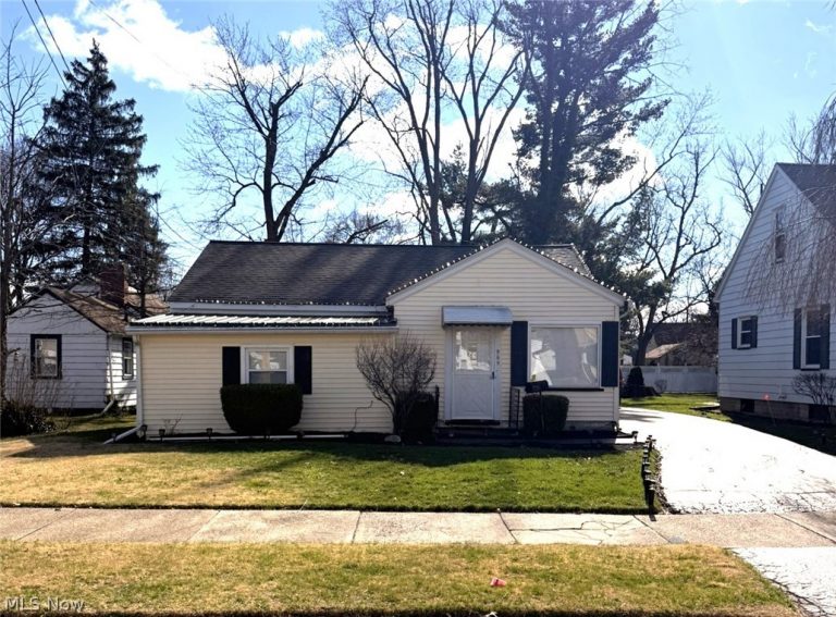 965 Adelaide Avenue, Warren, OH, 44484